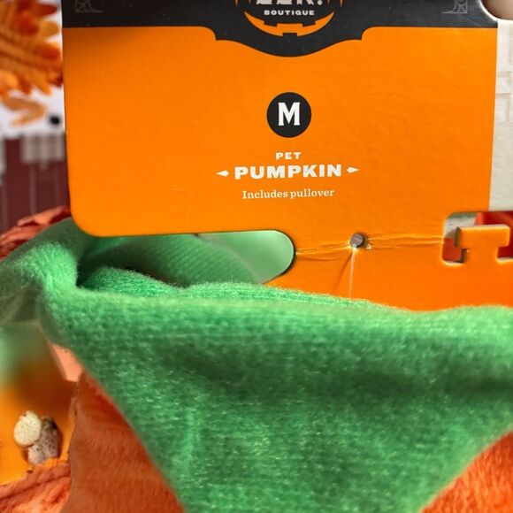 Halloween Plush Pumpkin Dog and Cat Costume - Hyde & EEK! Boutique Medium - Picture 4 of 5